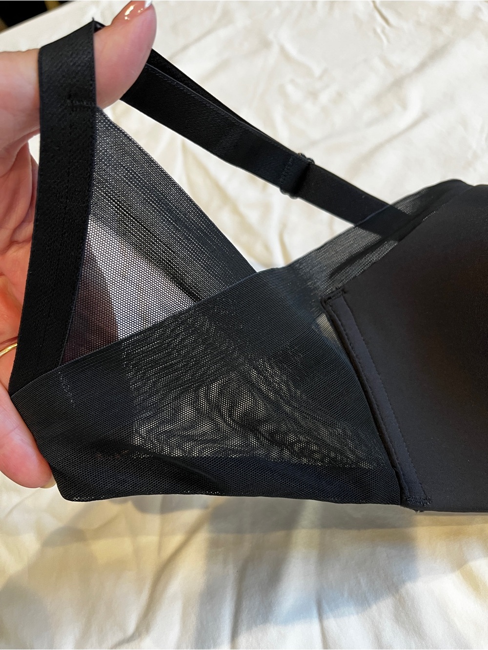 Wacoal Everyday Smooth T-Shirt Wireless Bra - Black - 34DD - Picture 7 of 7